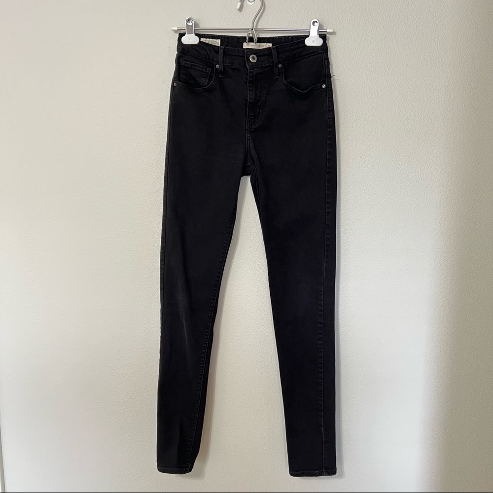 Levi’s 721 High Rise Skinny Black Jeans—26 - Picture 4 of 16
